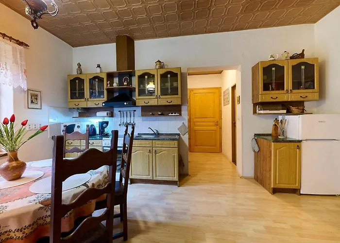 By Interhome Zlatá Olešnice