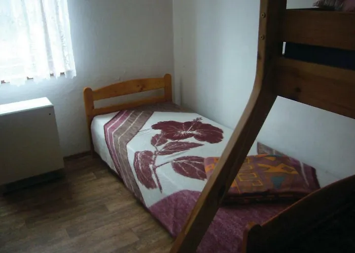 By Interhome * Zlatá Olešnice